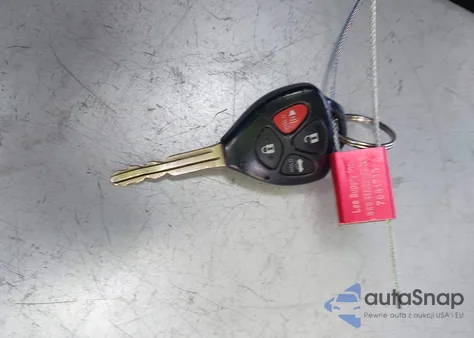 2011 Toyota Corolla S z USA, uszkodzony, nr VIN 2T1BU4EE8BC733592